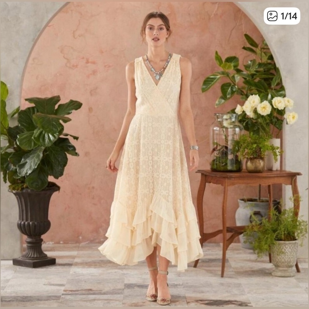 NWT SUNDANCE Champs De Fleur Dress Ivory Cream Lace Ruffle Midi Size Large